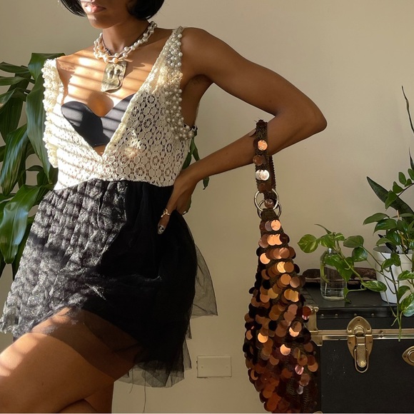 Lace Pearl and Tulle Cocktail Dress - Picture 3 of 12